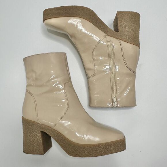 UO Size 10 Aria Chunky Peasant Grunge Rock Minimal Hipster Heel Combat Boots - Picture 1 of 13